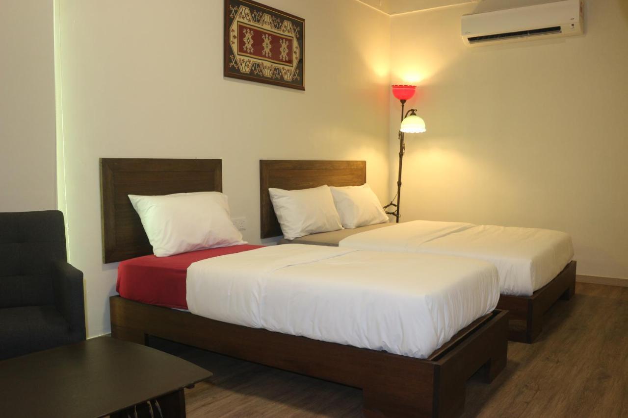 Blue Eyes Hotel Kepala Batas  Exterior foto